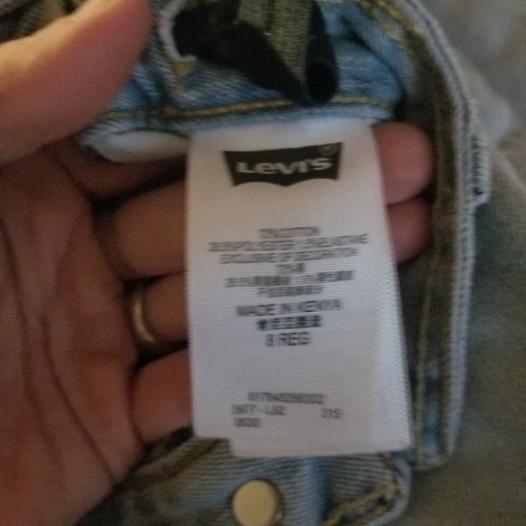 Jeans - Picture 2 of 3